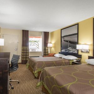 Queen Room